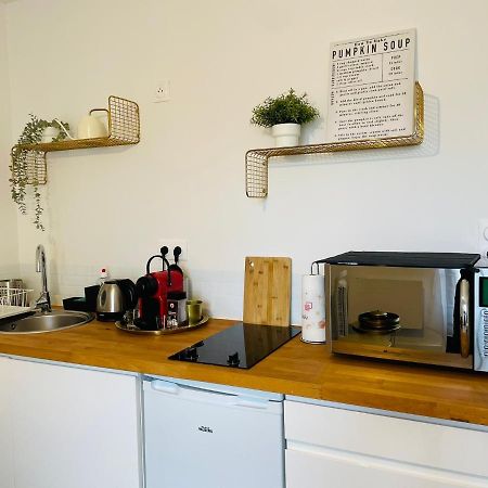 Le studio d'Angèle : Angie Bruz Extérieur photo