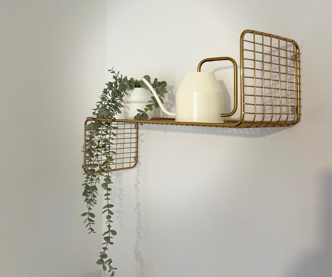 Le studio d'Angèle : Angie Bruz Extérieur photo